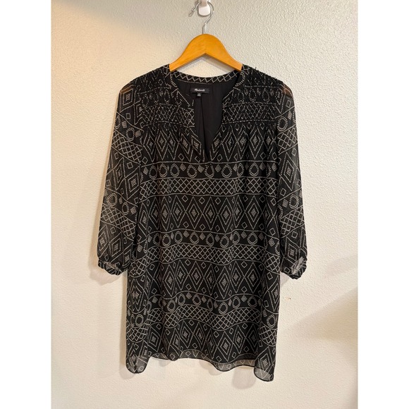 Madewell Dresses & Skirts - Madewell Geometric Diamond Print Tunic Dress Women XS Black Smocked Split Neck